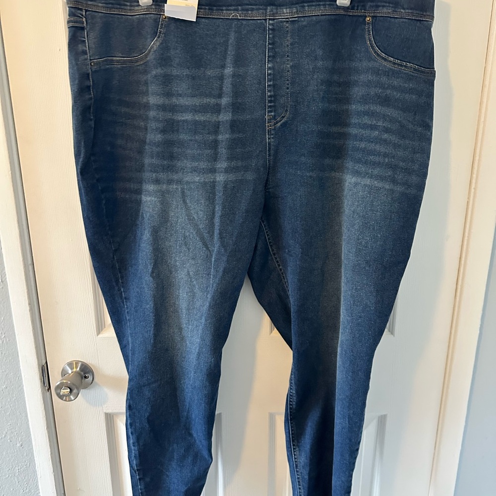 NWT - Terra & Sky - women’s highrise Blue Jeans - size 3x
